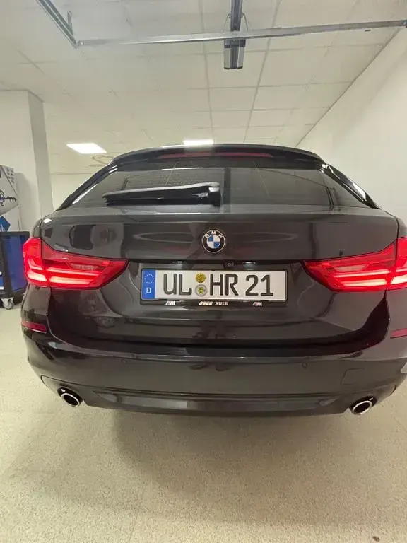 Gebraucht BMW 520 Performance 190 PS (139 kW) 2018 Braun Kombi