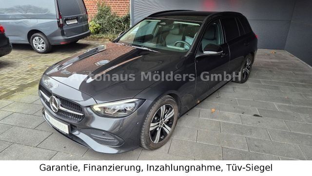 Grau Gebraucht 2022 Mercedes C300 Avantgarde Kombi | 36.950 € (Guter Preis) - Bild 1/4
