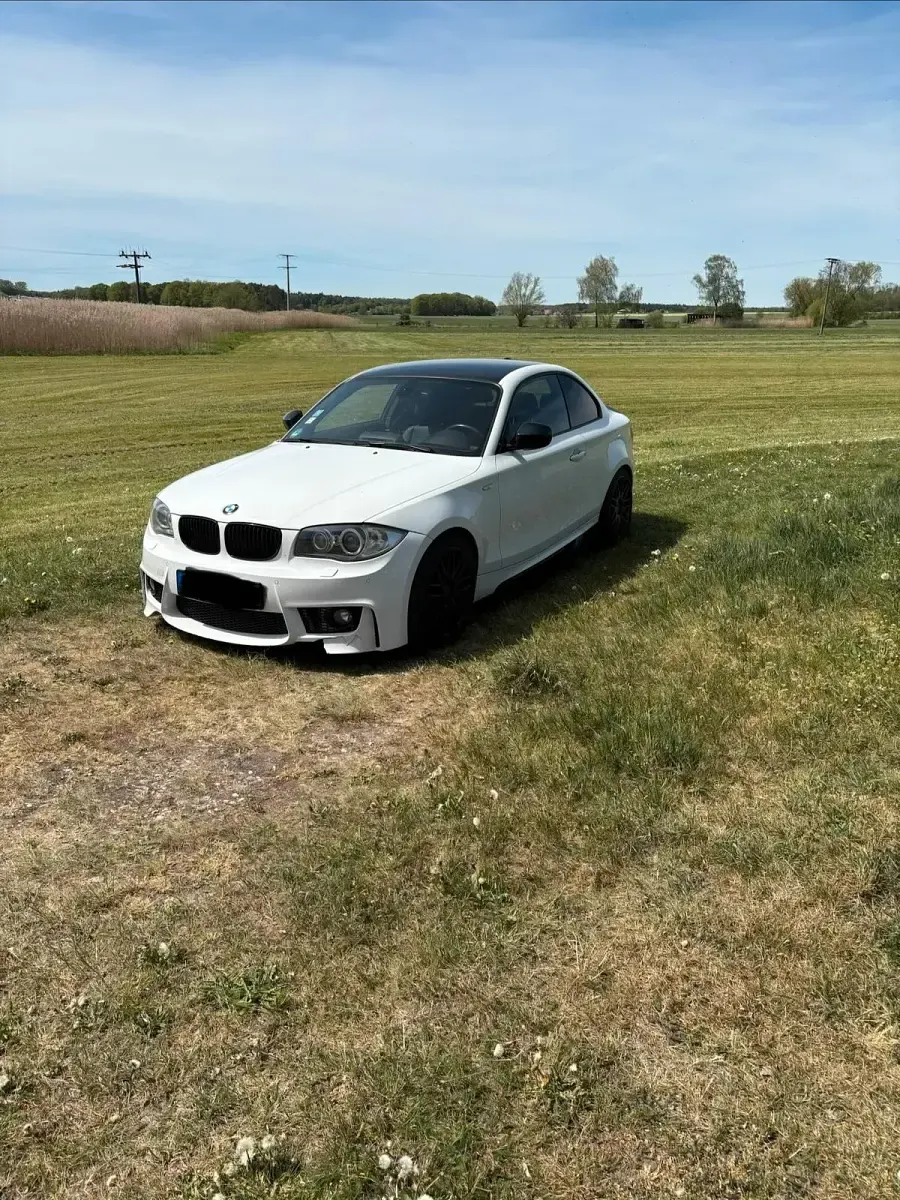 Gebraucht BMW 123 Coupé M Performance 204 PS (150 kW) 2010 Weiß Coupé