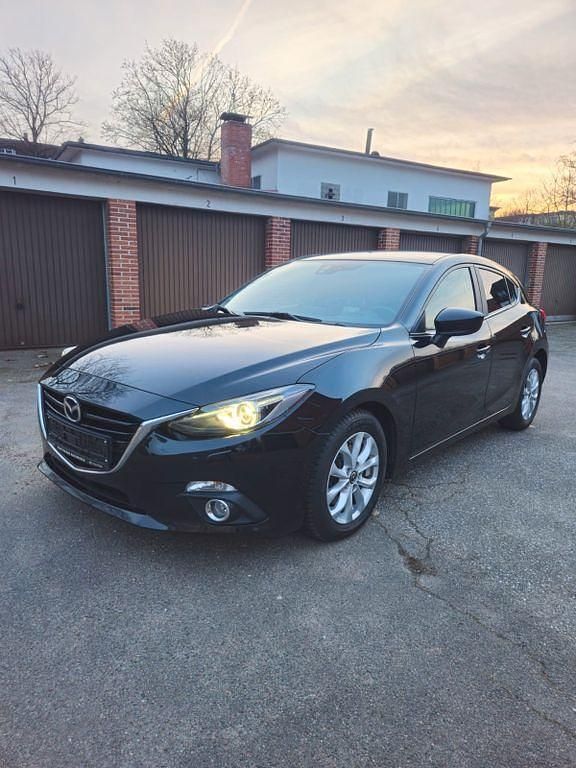 Gebraucht Mazda 3 Center-Line 150 PS (110 kW) 2015 Schwarz Limousine