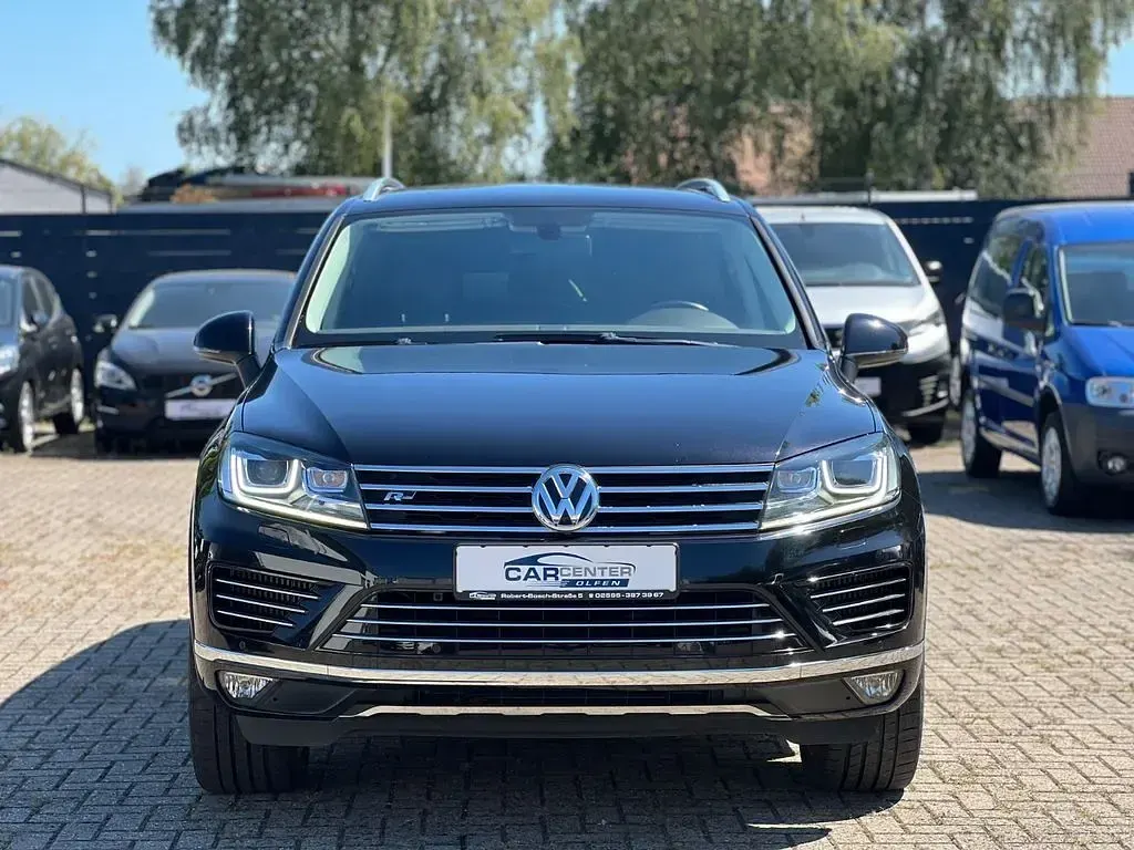 Gebraucht VW Touareg Terrain Tech 262 PS (192 kW) 2015 Schwarz SUV