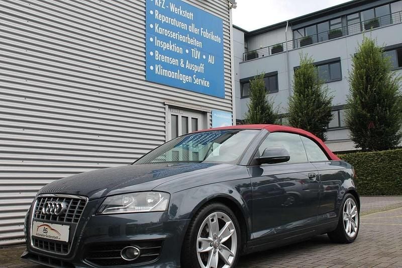 Grau Gebraucht 2009 Audi A3 Cabriolet Ambition Cabrio | 6.450 € (Superpreis) - Bild 1/4