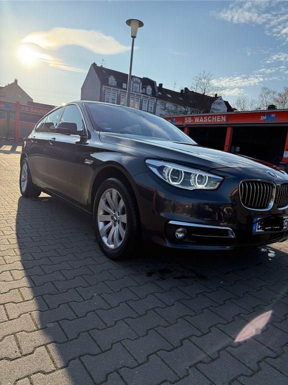 Gebraucht BMW 535 Gran Turismo Luxury Line 306 PS (225 kW) 2014 Schwarz Limousine