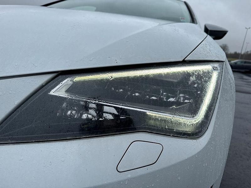 Gebraucht Seat Leon FR 179 PS (131 kW) 2016 Weiß Limousine