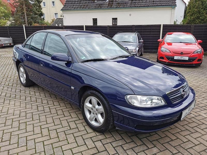 Gebraucht Opel Omega Edition 144 PS (105 kW) 2003 Spezial blau Limousine