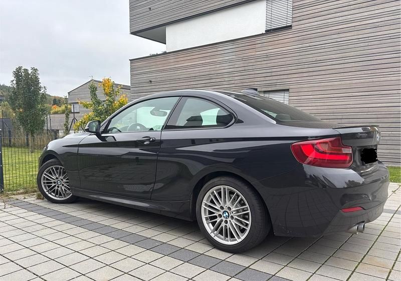 Schwarz Gebraucht 2015 BMW 220 M Sport Coupé | 15.850 € (Guter Preis) - Bild 1/4