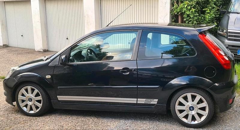 Gebraucht Ford Fiesta ST 150 PS (110 kW) 2005 Schwarz Kleinwagen