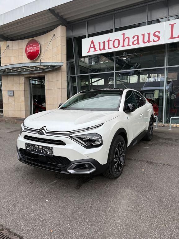 Gebraucht Citroën e-C4 Shine 100 kW (136 PS) 2023 Weiß Limousine