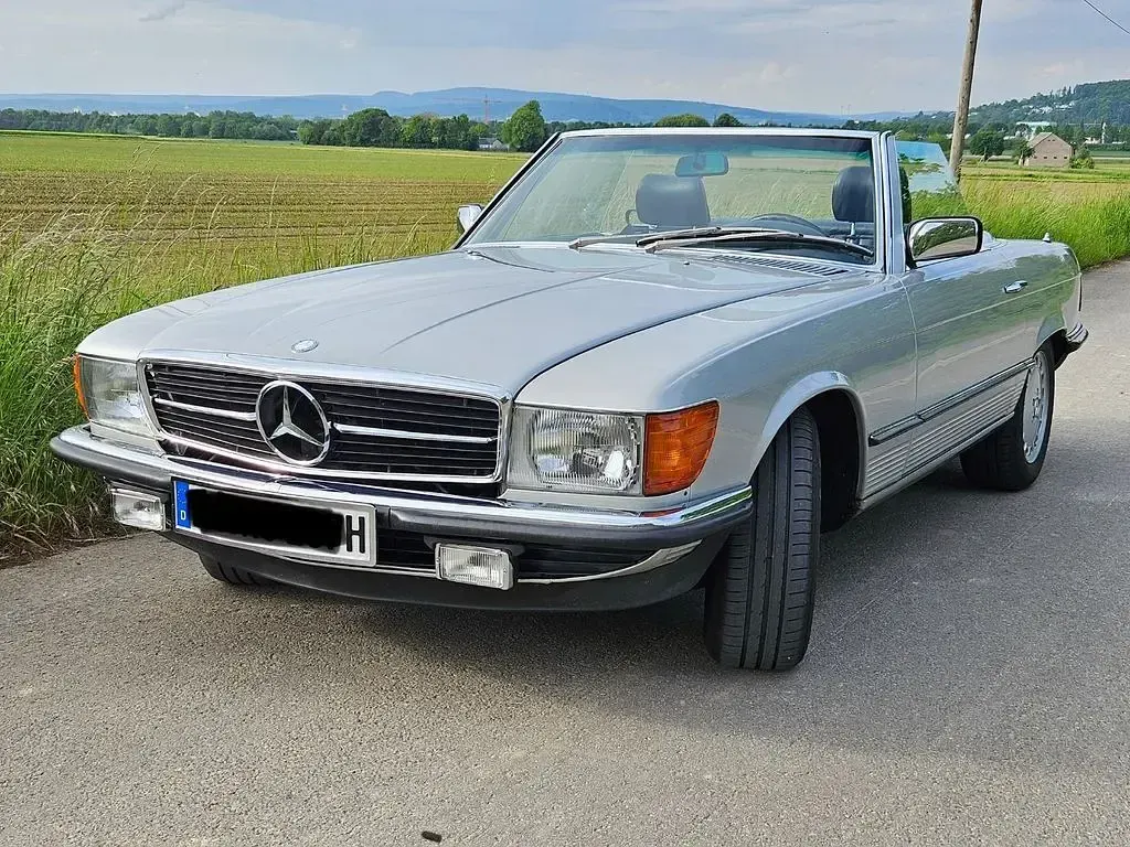 Gebraucht Mercedes SL500 231 PS (169 kW) 1985 Silber Cabrio