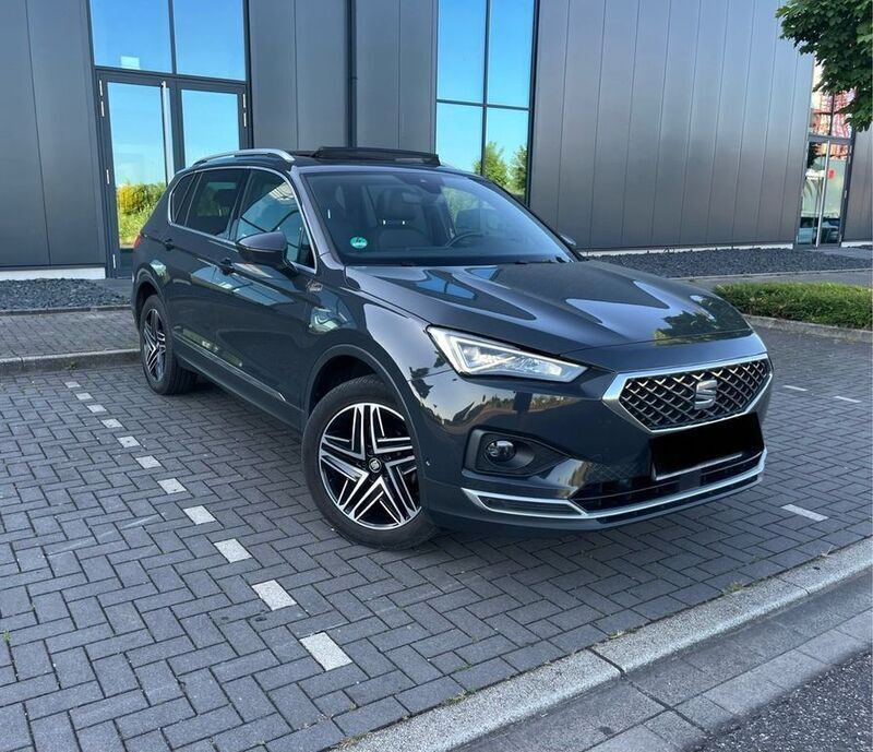 Grau Gebraucht 2019 Seat Tarraco XCELLENCE SUV | 18.990 € (Guter Preis) - Bild 1/4