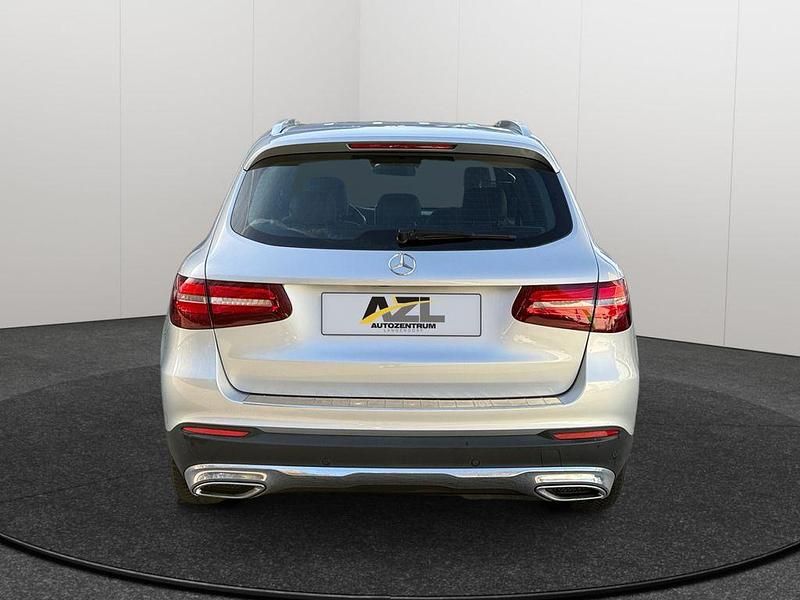 Gebraucht Mercedes GLC350 258 PS (189 kW) 2018 Silber SUV