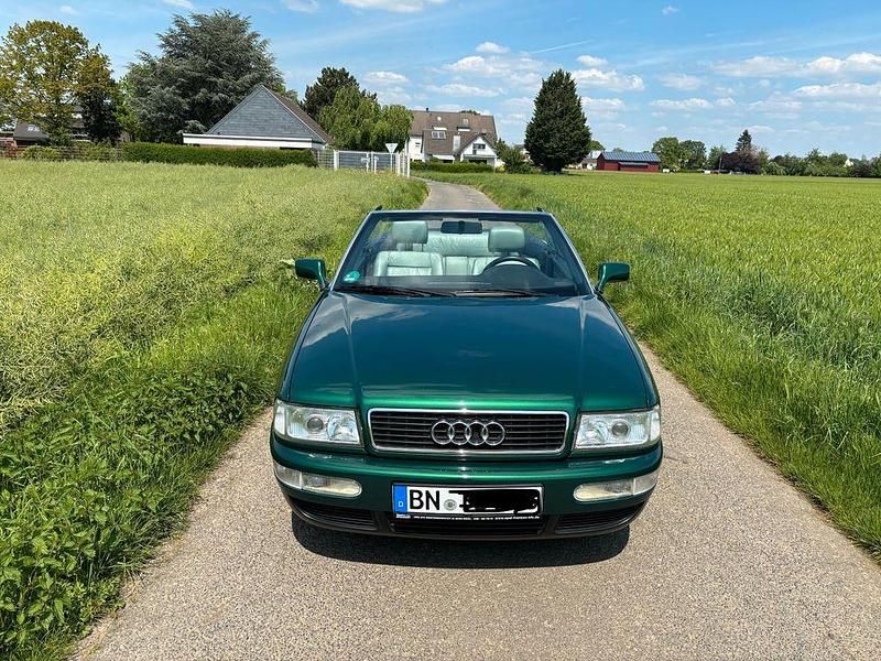 Gebraucht Audi Cabriolet 125 PS (91 kW) 1999 Grün Cabrio