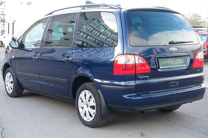 Gebraucht Ford Galaxy Viva X 140 PS (102 kW) 2005 Blau Van / Kleinbus