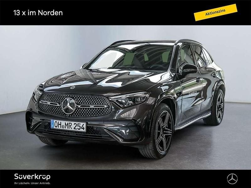 Metalliclack graphitgrau Gebraucht 2025 Mercedes GLC300 AMG SUV | 63.950 € (Fairer Preis) - Bild 1/4