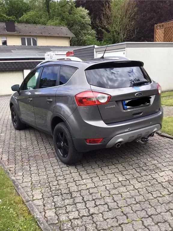 Usata Ford Kuga Titanium 140 CV (102 kW) 2012 Marrone SUV