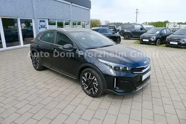 Gebraucht Kia XCeed Spirit 140 PS (102 kW) 2025 Schwarz SUV