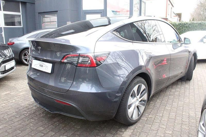 Gebraucht Tesla Model Y RWD 255 kW (347 PS) 2023 Schwarz SUV