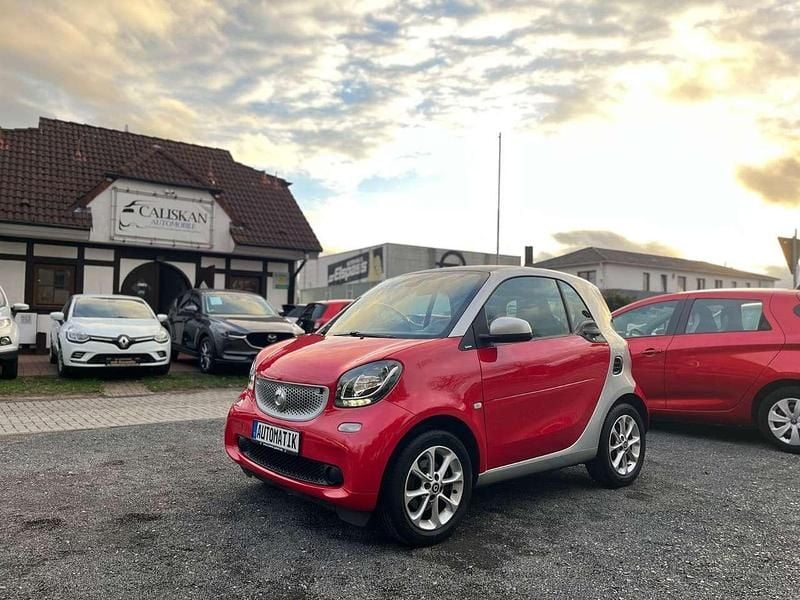Rot Gebraucht 2015 Smart ForTwo Coupé Passion Kleinwagen | 7.590 € (Guter Preis) - Bild 1/4