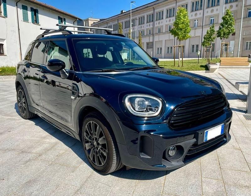 Grau Gebraucht 2022 Mini Cooper D Countryman SUV | 25.000 € (Fairer Preis) - Bild 1/4