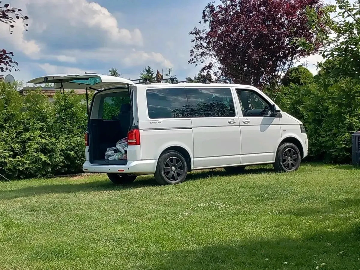 Gebraucht VW Multivan 140 PS (102 kW) 2013 Van / Kleinbus