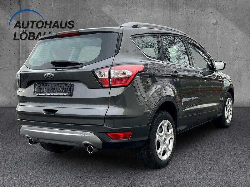 Gebraucht Ford Kuga Cool & Connect 150 PS (110 kW) 2019 Grau SUV