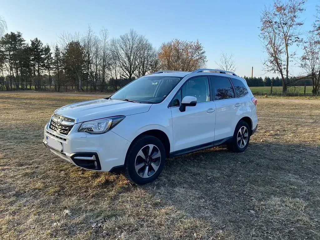 Gebraucht Subaru Forester Active 147 PS (108 kW) 2016 Weiß SUV