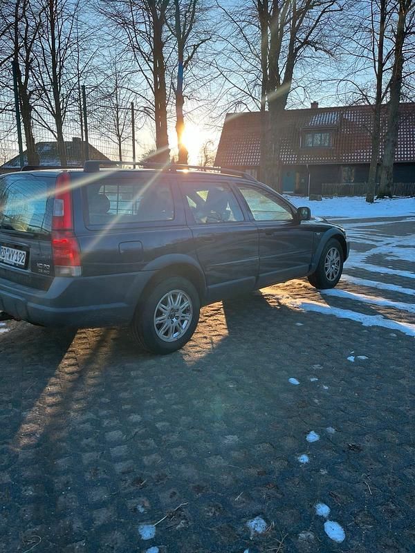 Gebraucht Volvo XC70 163 PS (119 kW) 2004 Blau Kombi