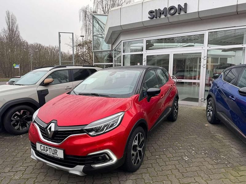 Gebraucht Renault Captur Intens 131 PS (96 kW) 2019 Dezir rot + black pearl SUV