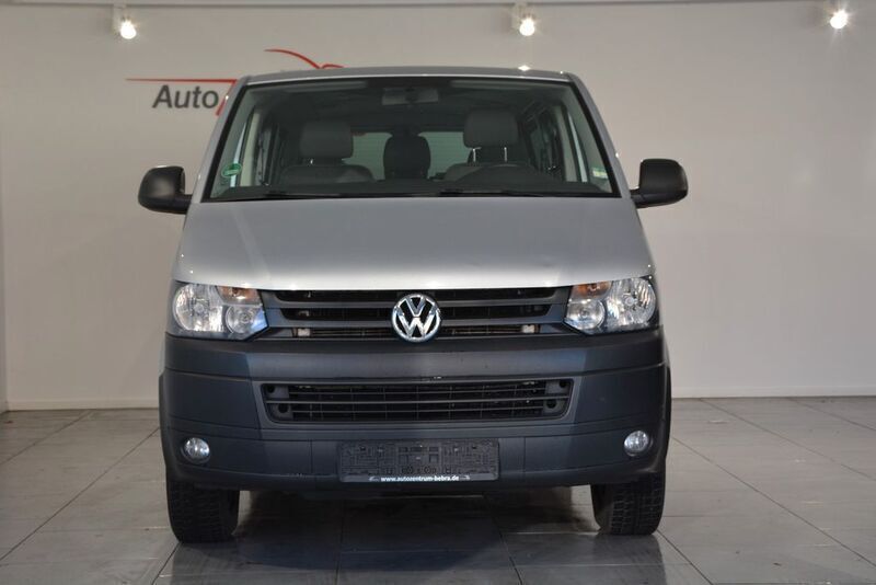 Gebraucht VW T5 140 PS (102 kW) 2013 Reflexsilber metallic Van