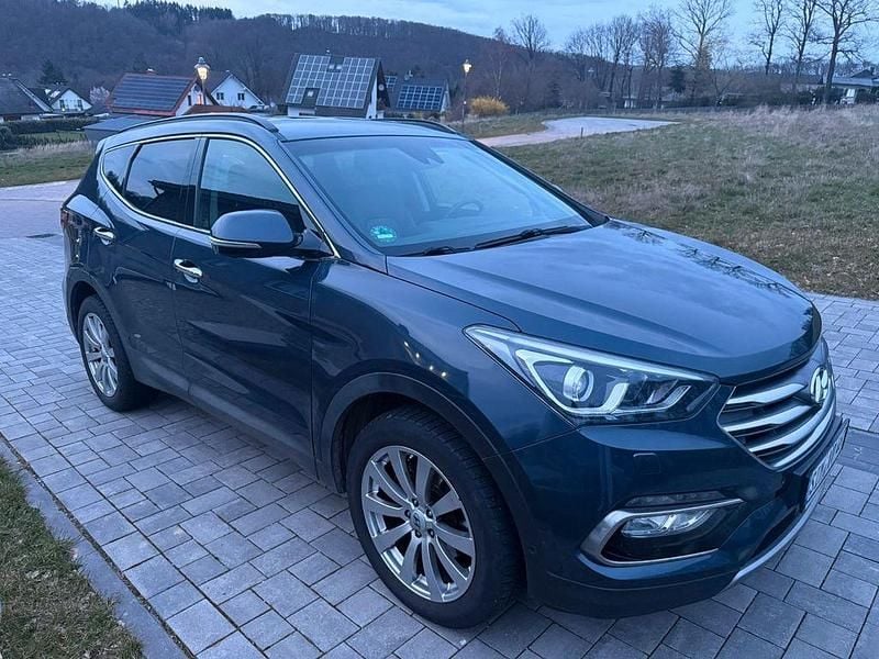 Gebraucht Hyundai Santa Fe 200 PS (147 kW) 2018 Blau SUV