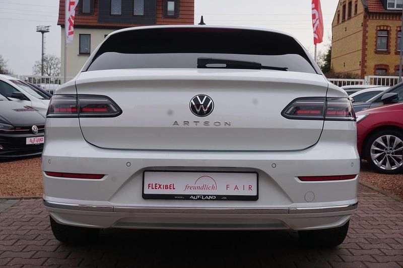 Gebraucht VW Arteon Elegance 150 PS (110 kW) 2023 Weiß Kombi