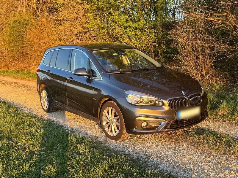 Gebraucht BMW 220 Luxury Line 192 PS (141 kW) 2016 Grau Kombi