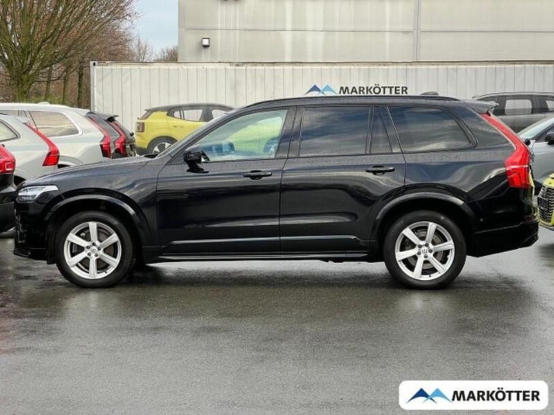 Gebraucht Volvo XC90 Ultimate 235 PS (172 kW) 2022 Onyx black / metallic SUV