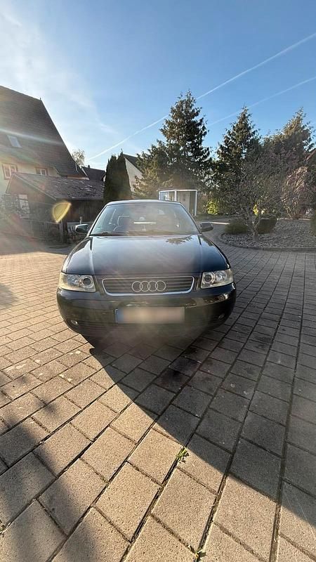 Second-hand Audi A3 102 CP (75 kW) 2003 Hatchback