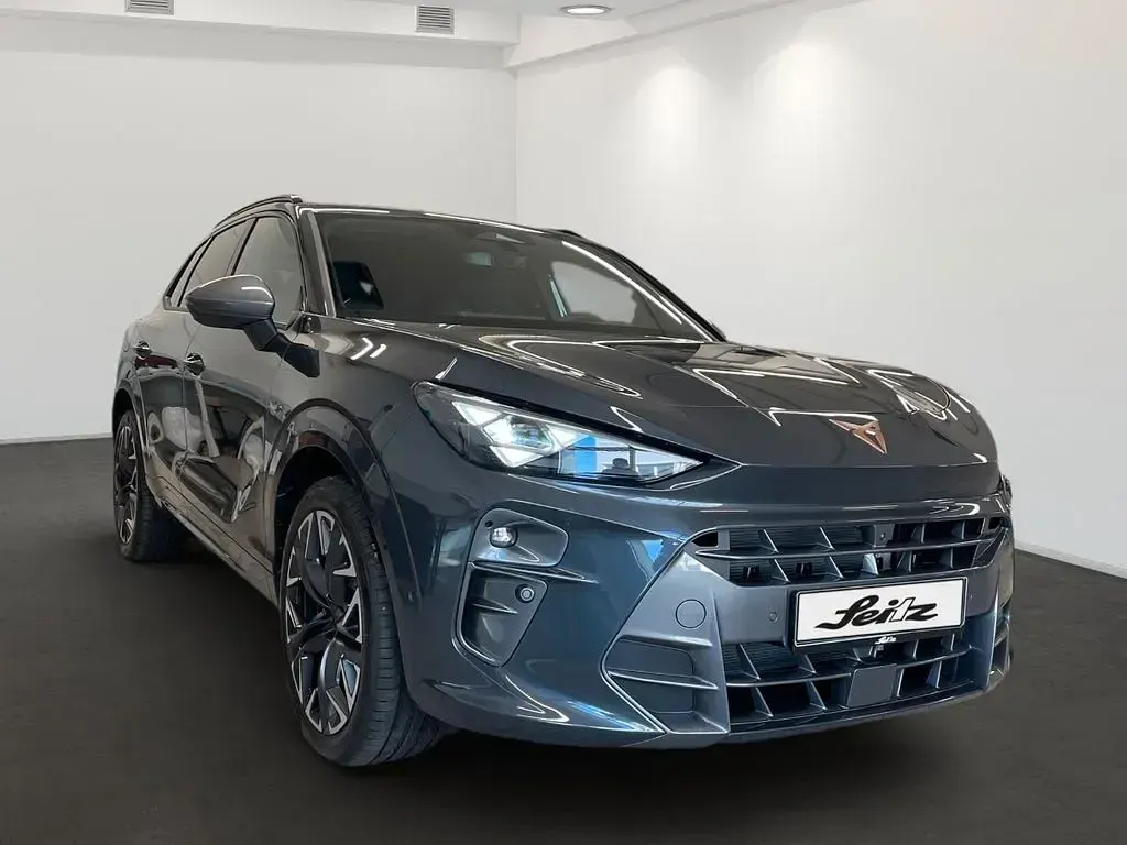 Gebraucht Cupra Terramar 204 PS (150 kW) 2025 Grau SUV