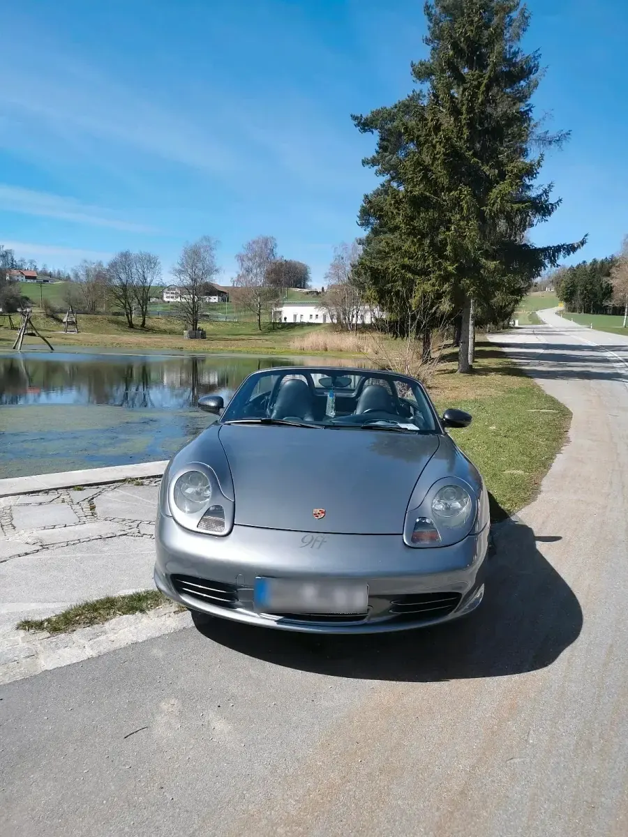 Gebraucht Porsche 986 Boxster 239 PS (175 kW) 2001 Grau Cabrio