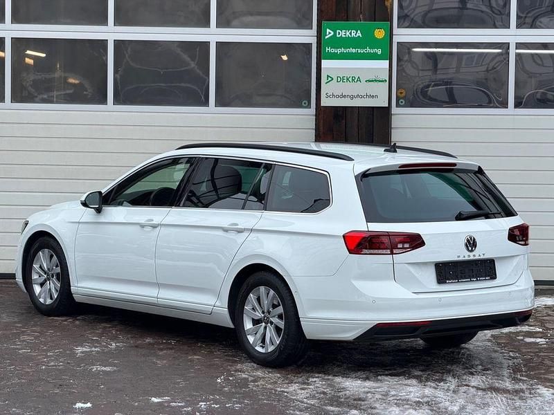 Gebraucht VW Passat Business 150 PS (110 kW) 2020 Weiß Kombi