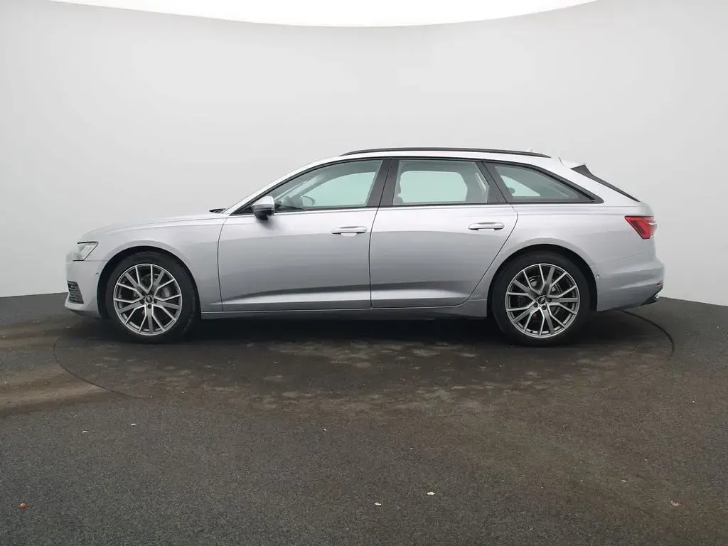 Second-hand Audi A6 Sport 204 CP (150 kW) 2022 Argintiu Break