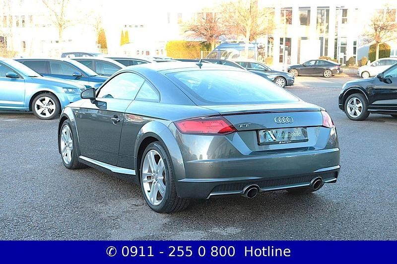 Gebraucht Audi TT S-Line 179 PS (131 kW) 2016 Grau Coupé