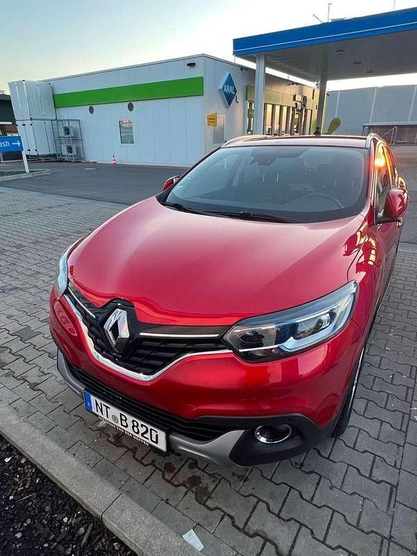 Gebraucht Renault Kadjar XMOD 110 PS (80 kW) 2016 Rot SUV