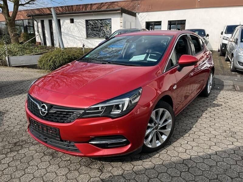 Gebraucht Opel Astra 110 PS (80 kW) 2021 Rot Limousine