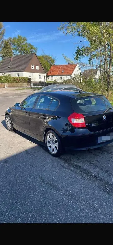 Gebraucht BMW 116 116 PS (85 kW) 2006 Schwarz Kleinwagen