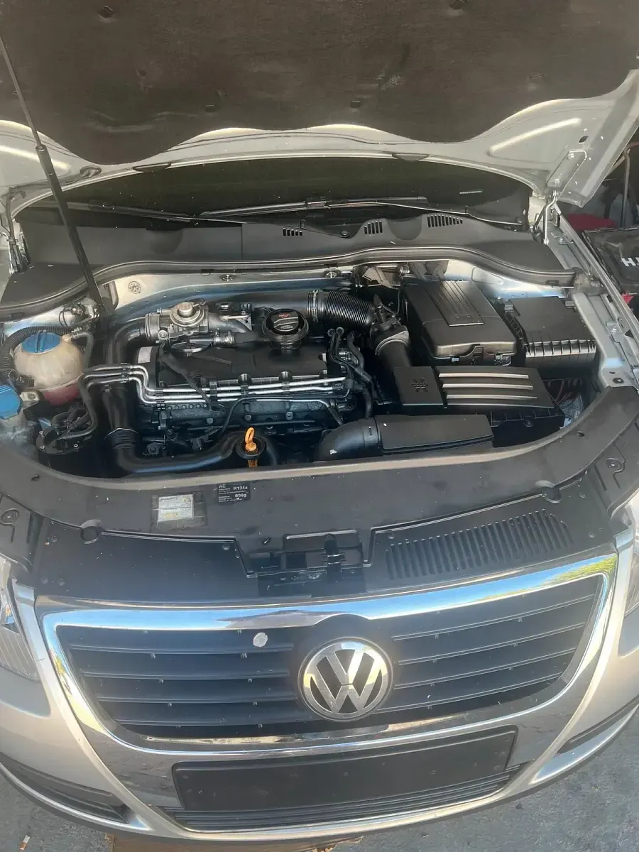 Brugt VW Passat 140 HK (102 kW) 2005 Sølv Stationcar