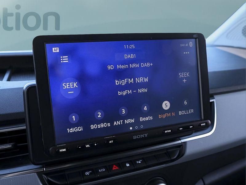 Gebraucht Renault Kangoo 95 PS (69 kW) 2021 Weiß Van / Kleinbus