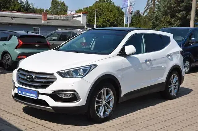 Gebraucht Hyundai Santa Fe Premium 234 PS (172 kW) 2017 Weiß SUV