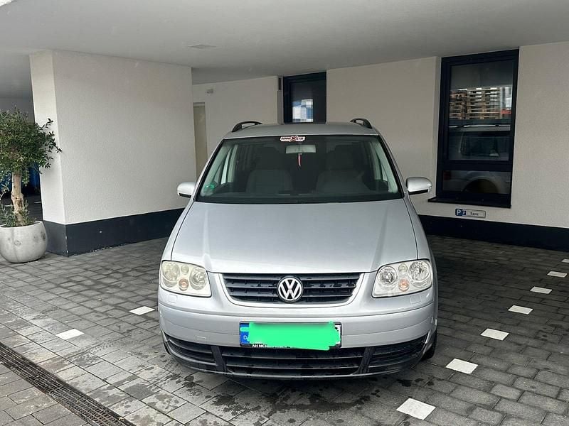 Silber Gebraucht 2006 VW Touran Van / Kleinbus | 2.750 € (Fairer Preis) - Bild 1/4