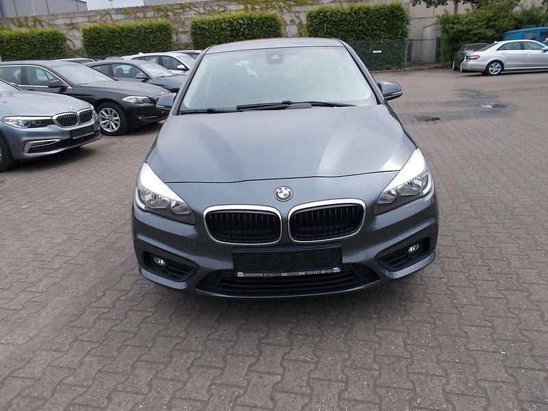 Gebraucht BMW 218 Active Tourer Basis 136 PS (100 kW) 2014 Grau Van / Kleinbus