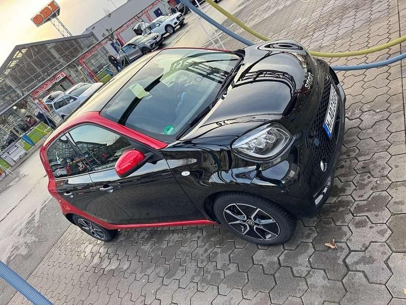 Gebraucht Smart ForFour Electric Drive 60 kW (82 PS) 2021 Schwarz Limousine