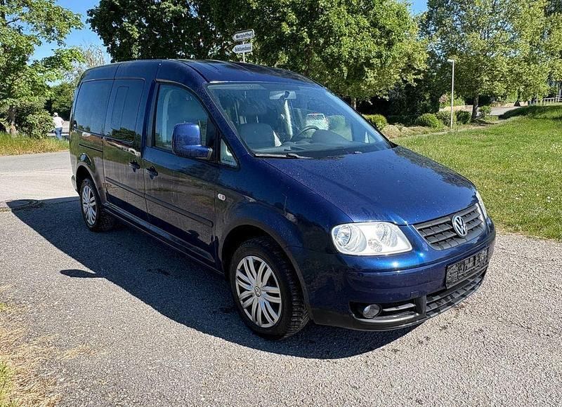 Blau Gebraucht 2010 VW Caddy Maxi Life Life Van / Kleinbus | 6.810 € (Fairer Preis) - Bild 1/4