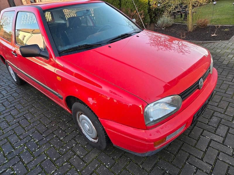 Gebraucht VW Golf III 60 PS (44 kW) 1997 Rot Limousine